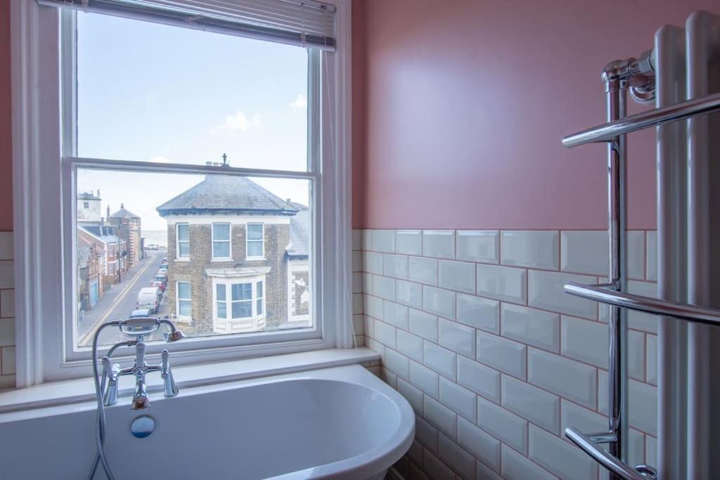 Stunning Large Victorian Maisonette With Sea View Deal Exterior foto